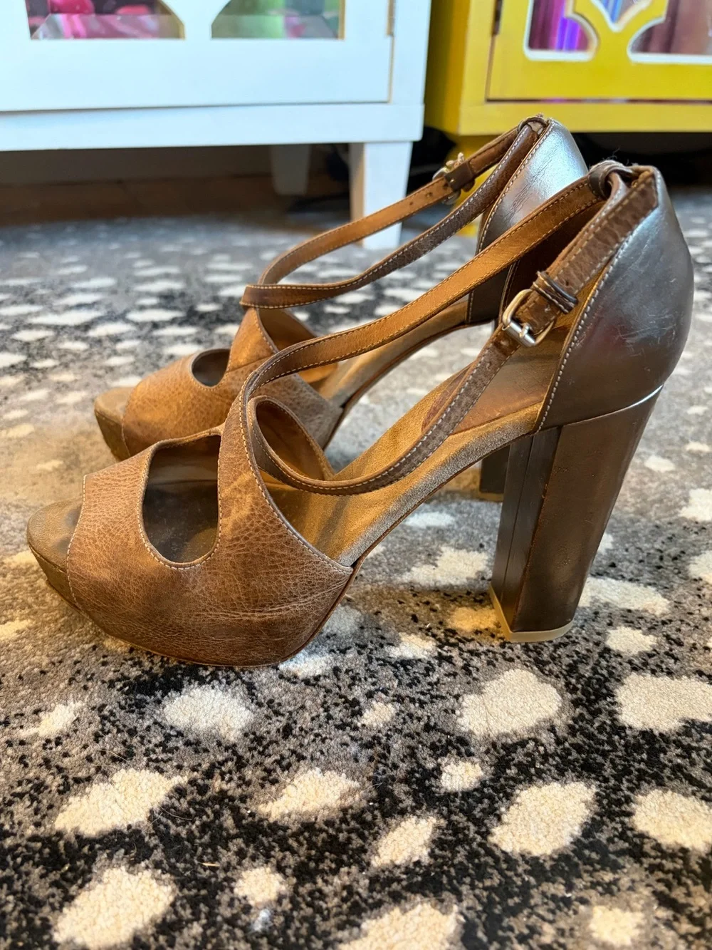 Brunello Cucinelli Tan Bronze Platform Heel Sandals Cross Strap Front 7 37